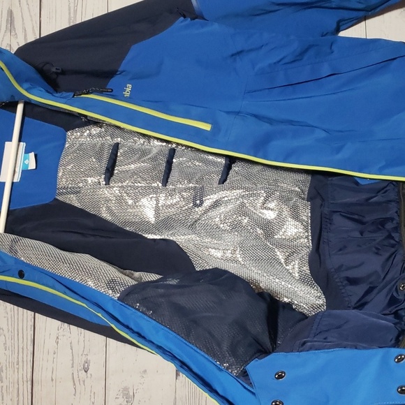 Columbia Omni Tech Jacket - Picture 7 of 10